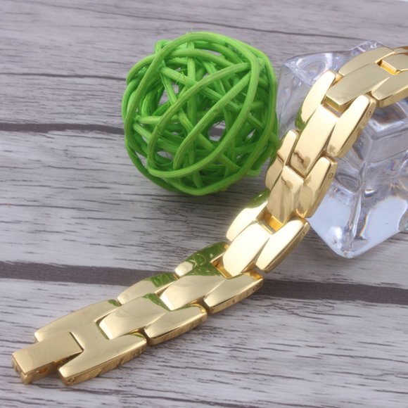 Golden stainless steel bracelet - Picture 2 of 4